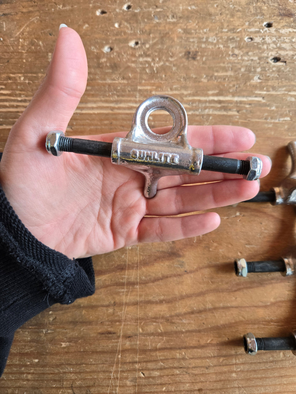 Packs of 4 Sunlite trucks