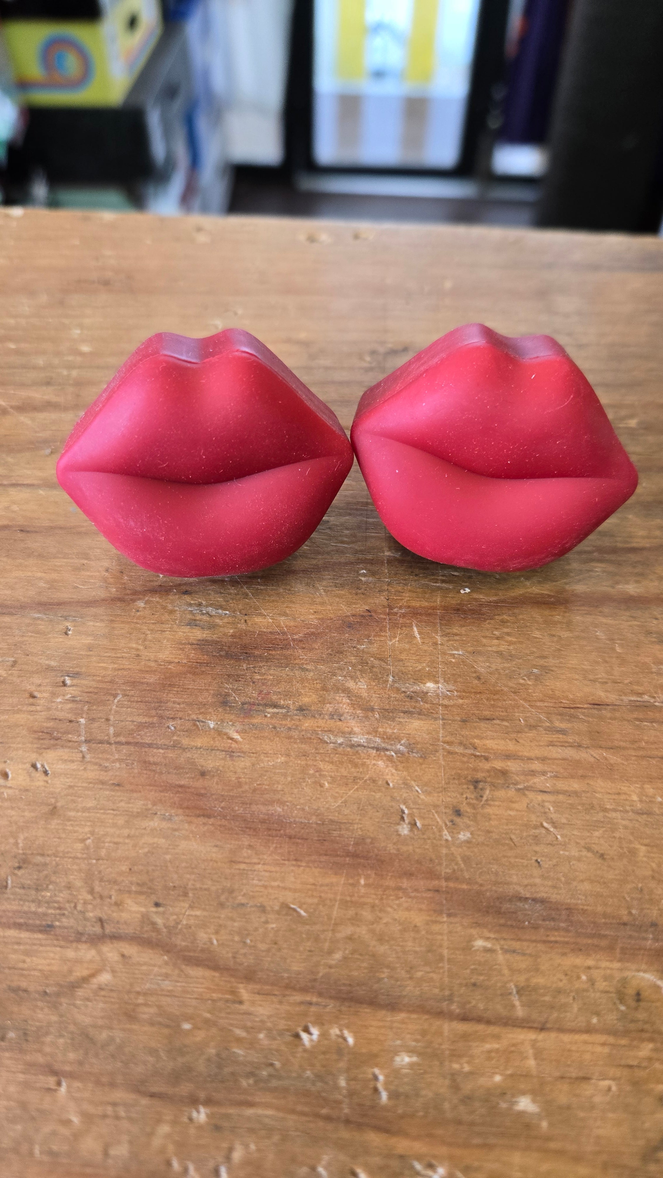 Tampons en forme de bouche