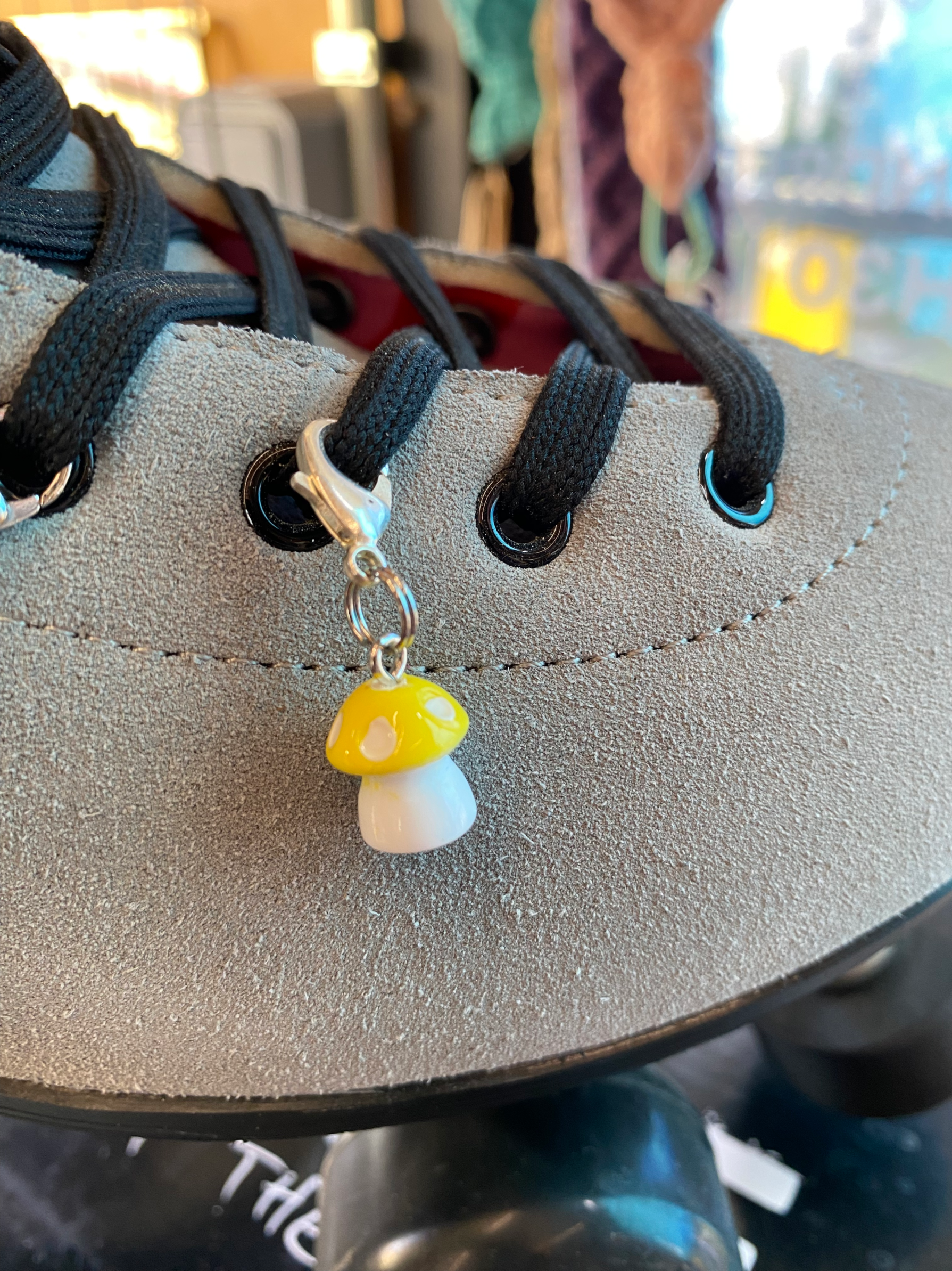 Pendentif champignon pour lacets